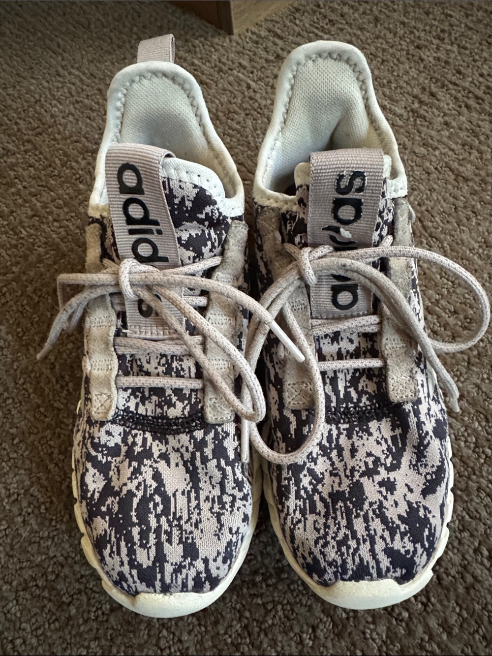 adidas Kids Neutral Black & Tan Patterned Knit Sneakers